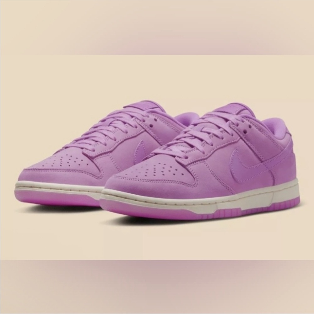 NIKE Women’s Dunk Low Premium Fuchsia